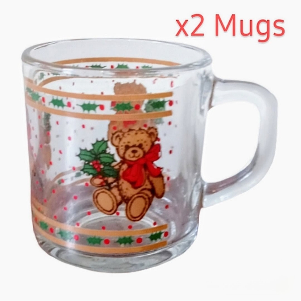 Vintage Teddy Bear Glass Tea Cups | Red & Green Holly Christmas Coffee Mugs Set